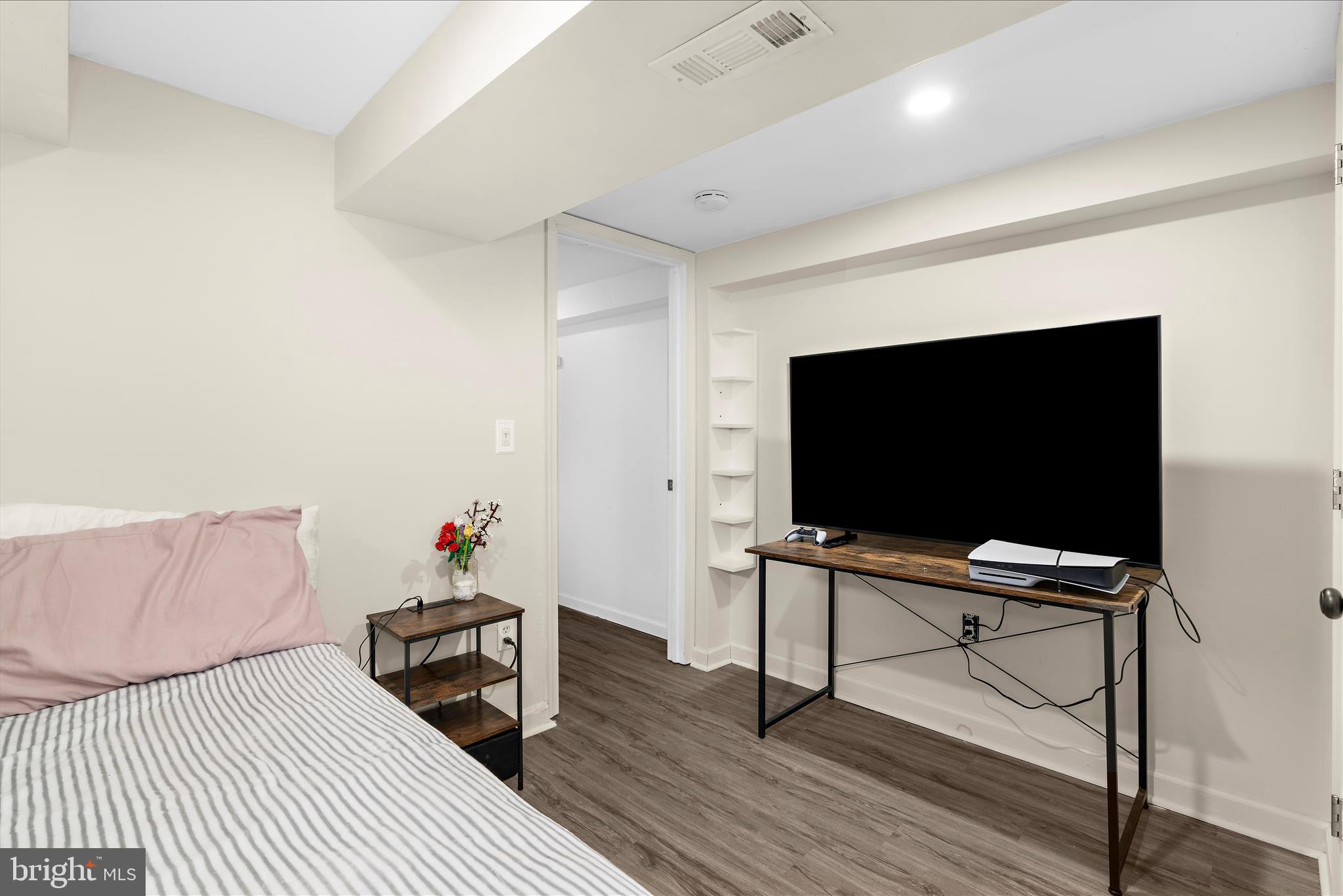 7803 Linthicum Road Pasadena, MD 21122 - Photo 29 of 80