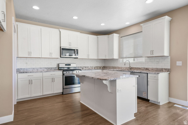 4368 East Inverness Road Eagle Mountain, UT 84005 - Photo 12 of 32