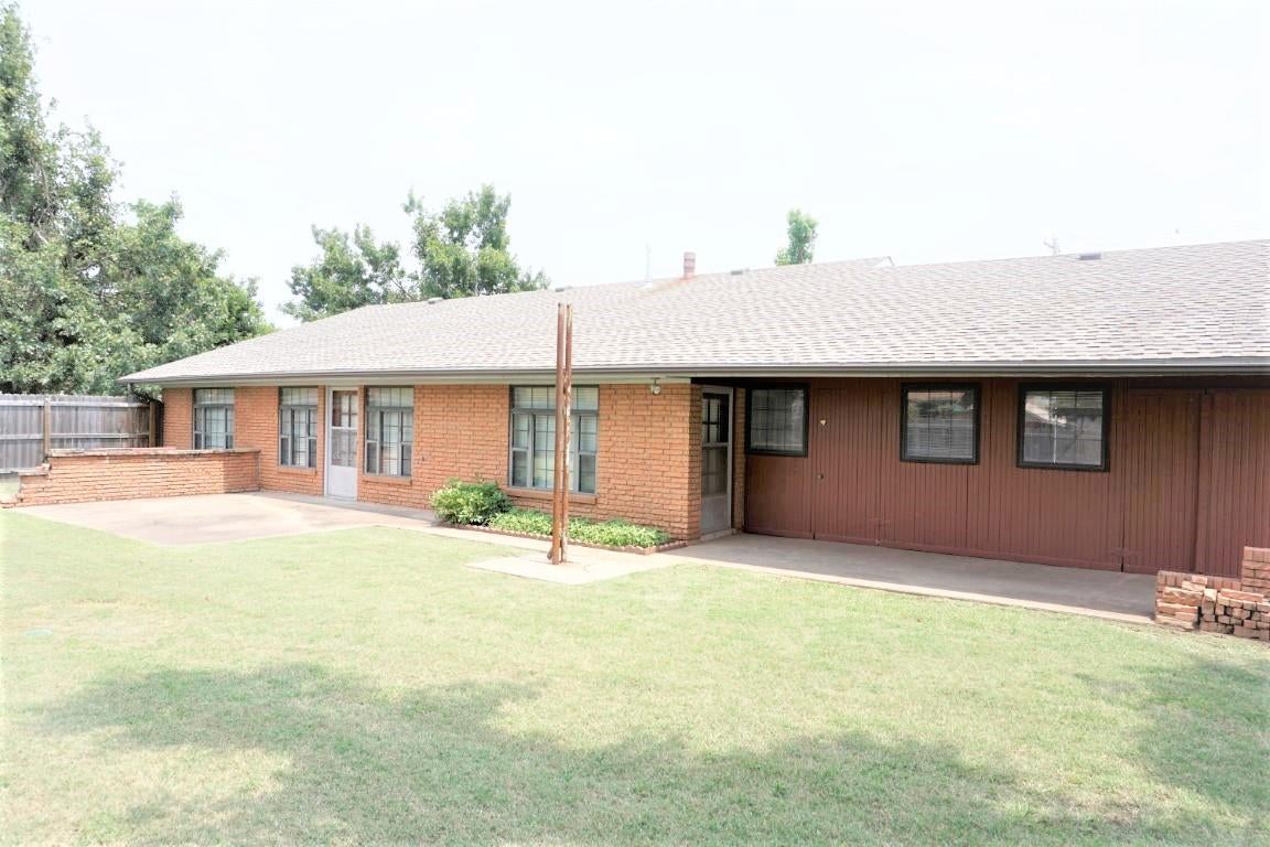 1015 North 14th Street Perry, OK 73077 - Photo 31 of 32 Gallery Image 31