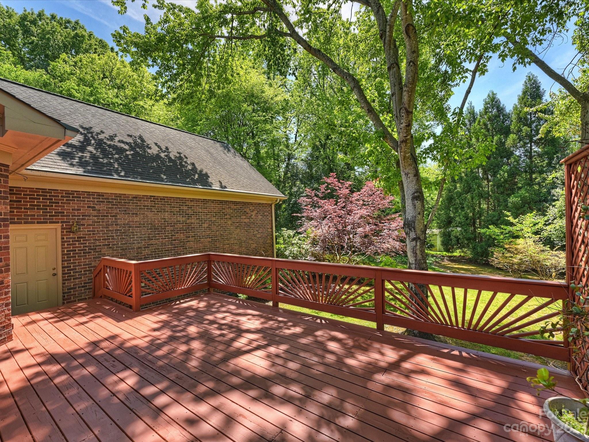 6518 Long Meadow Road Charlotte, NC 28210 - Photo 31 of 36 Gallery Image 31