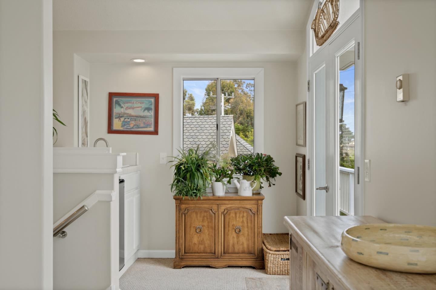 57 Sunset Drive Watsonville, CA 95076 - Photo 17 of 44 a living room with furniture and a potted plant