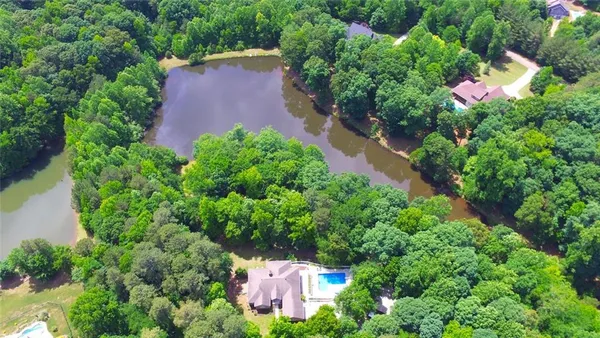 $849,900 | 72 Lake Court, Jefferson, GA 30549