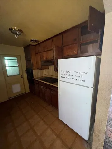 a view of utility room