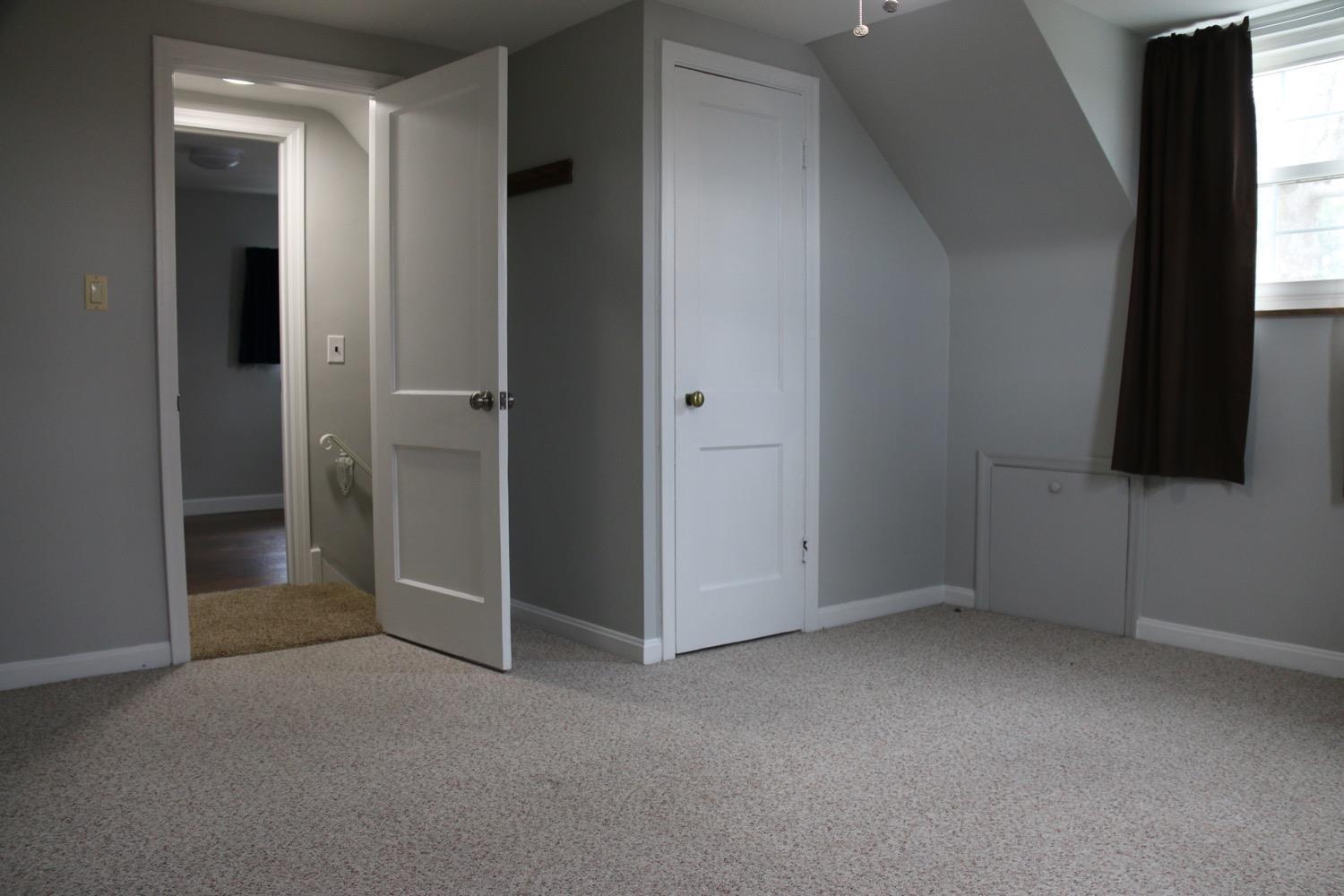 5608 Samver Road Cincinnati, OH 45239 - Photo 16 of 32