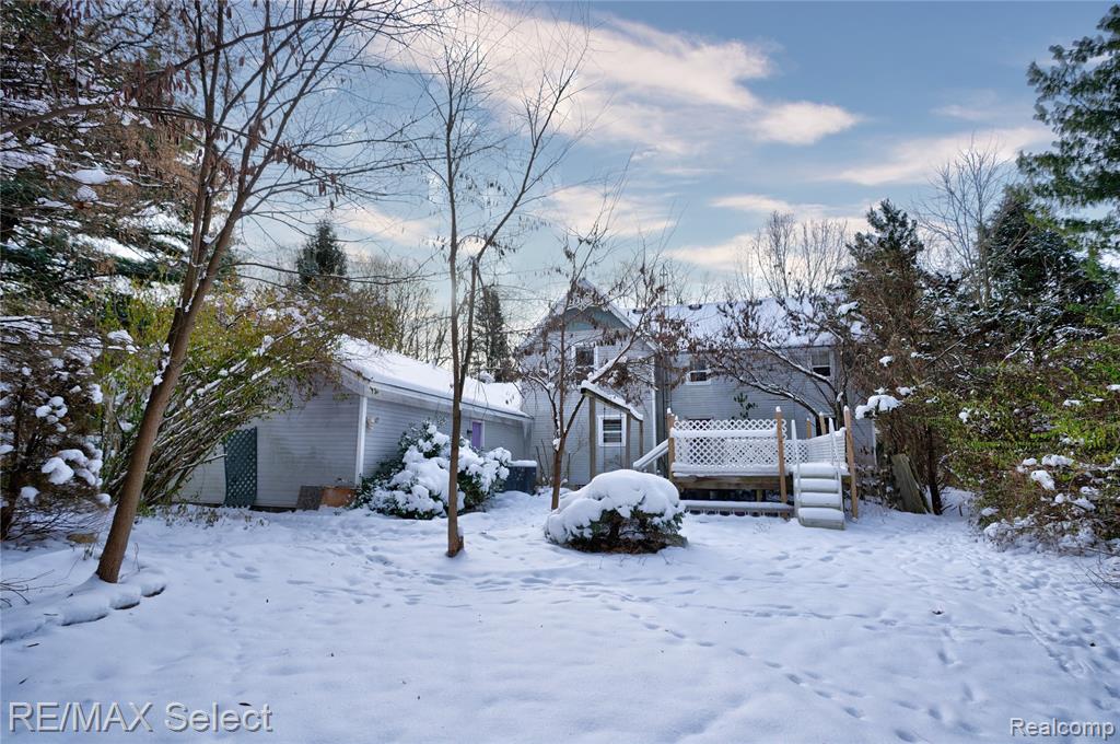 9710 Rattalee Lake Road Clarkston, MI 48348 - Photo 55 of 59 Gallery Image 55
