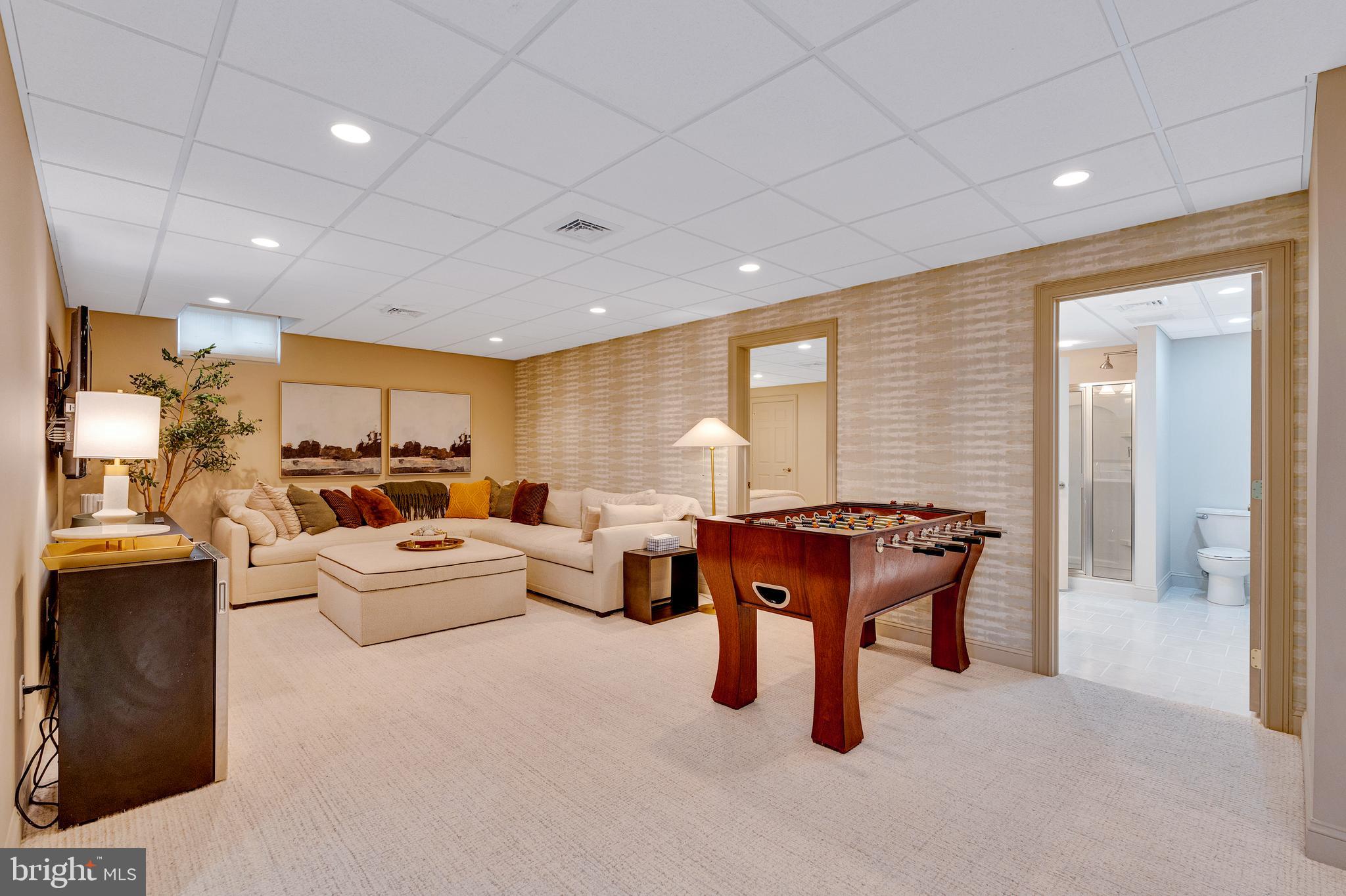 2765 Honeysuckle Lane Huntingdon Valley, PA 19006 - Photo 40 of 46 Gallery Image 40