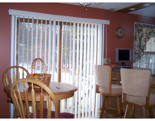 21 General Hobbs Road, Unit 2 Holden, MA 01522 - Photo 9 of 13 Gallery Image 9