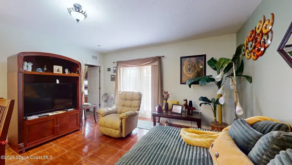 $1,600 | 824 Temple Street, Cocoa, FL 32922