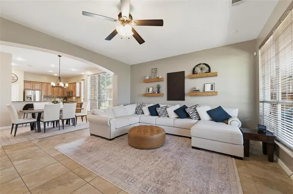 $519,000 | 1211 Golf Club Drive, Lantana, TX 76226