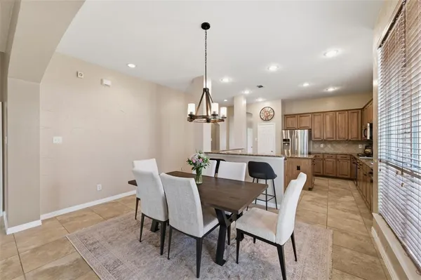 $519,000 | 1211 Golf Club Drive, Lantana, TX 76226