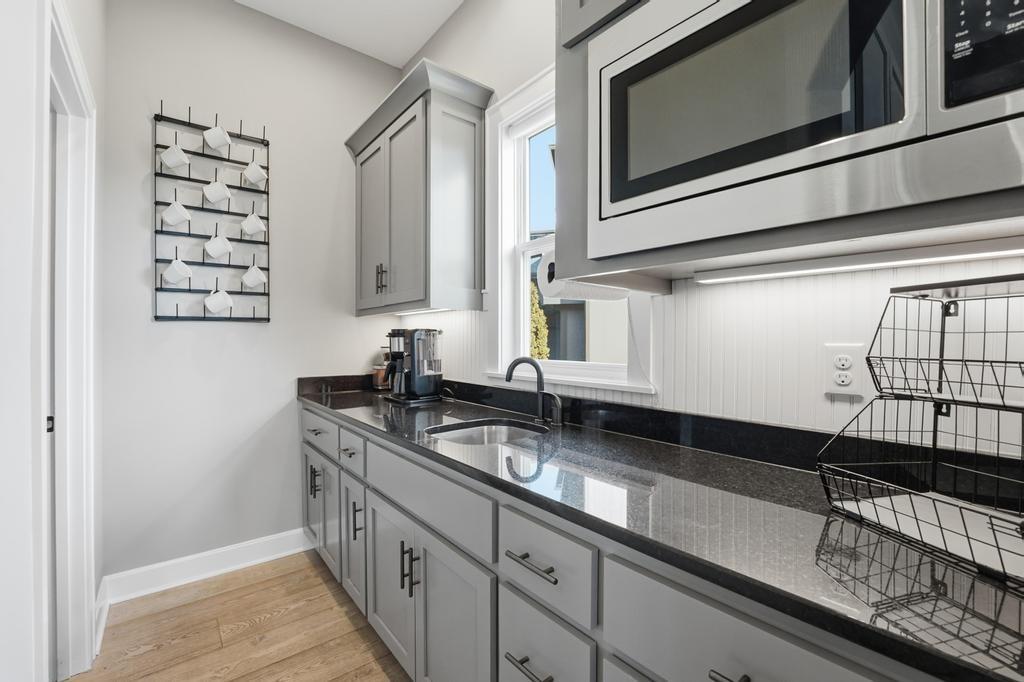 16564 South Allman Road Olathe, KS 66062 - Photo 18 of 77