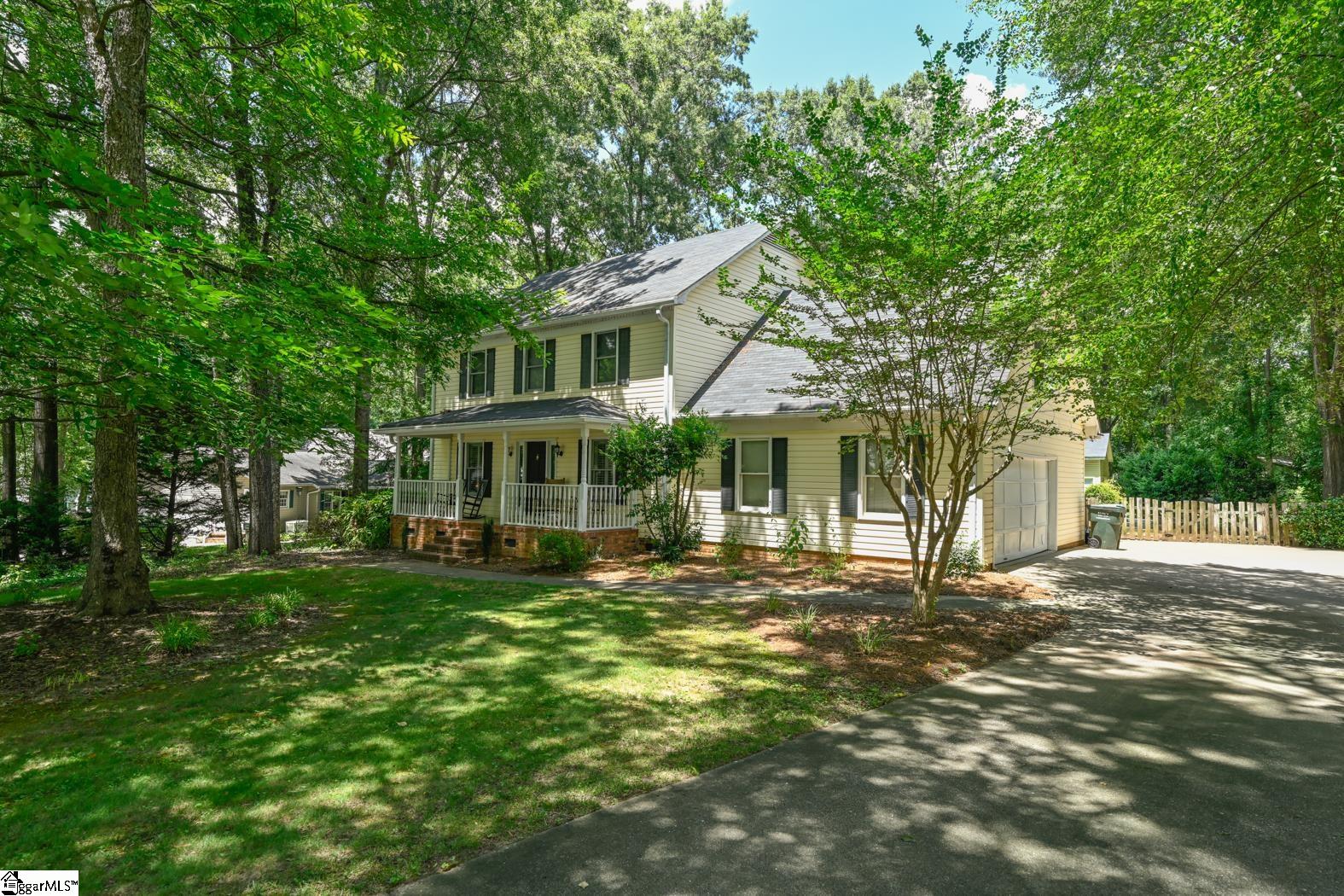 104 Wren Way Simpsonville, SC 29681 - Photo 1 of 33 Gallery Image 1