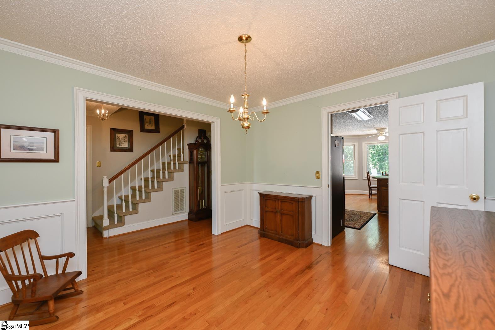 104 Wren Way Simpsonville, SC 29681 - Photo 8 of 33 Gallery Image 8