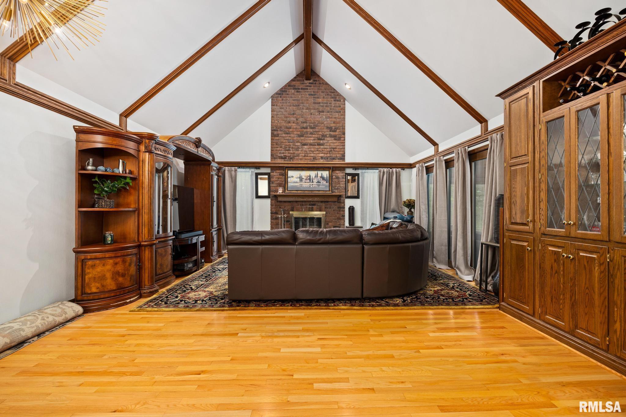 609 West Ravinwoods Road Peoria, IL 61615 - Photo 5 of 40