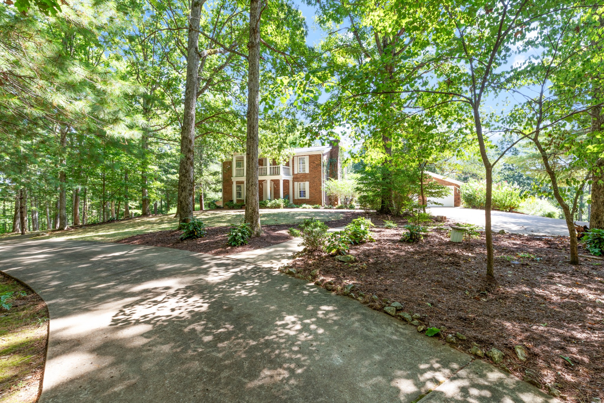7422 Indian Creek Road McEwen, TN 37101 - Photo 13 of 71 a backyard of a house with lots of green space