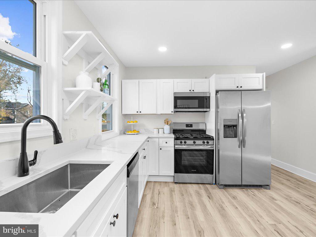 3116 North Rolling Road Windsor Mill, MD 21244 - Photo 12 of 51