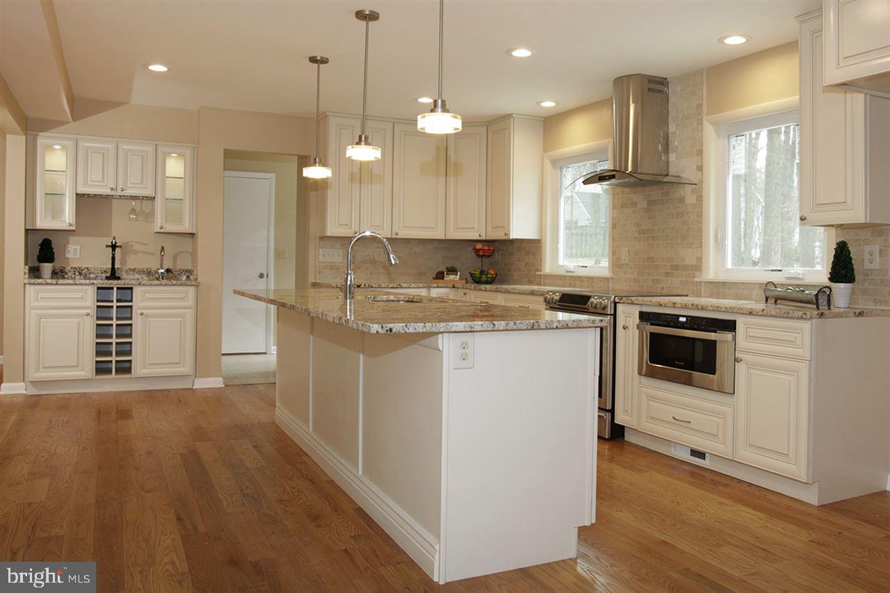 252 Nye Road Hershey, PA 17033 - Photo 5 of 24