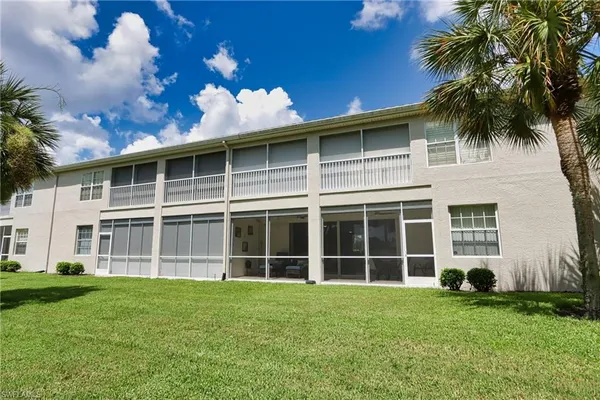 $5,500 | 13140 Hamilton Harbour Drive, Unit F4, Naples, FL 34110