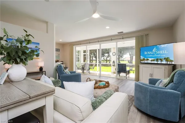 $5,500 | 13140 Hamilton Harbour Drive, Unit F4, Naples, FL 34110