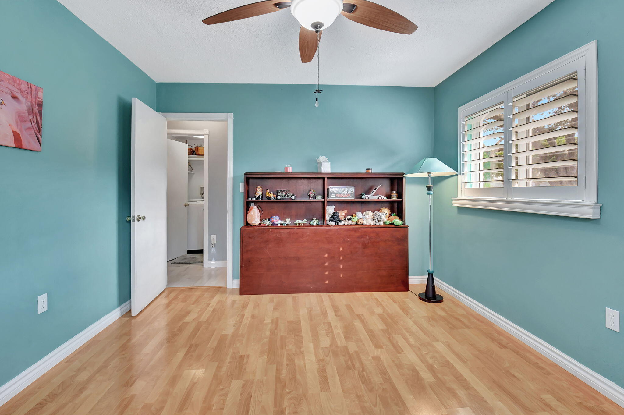 869 Northwest 6th Terrace Boca Raton, FL 33486 - Photo 28 of 45 3rd Bedroom