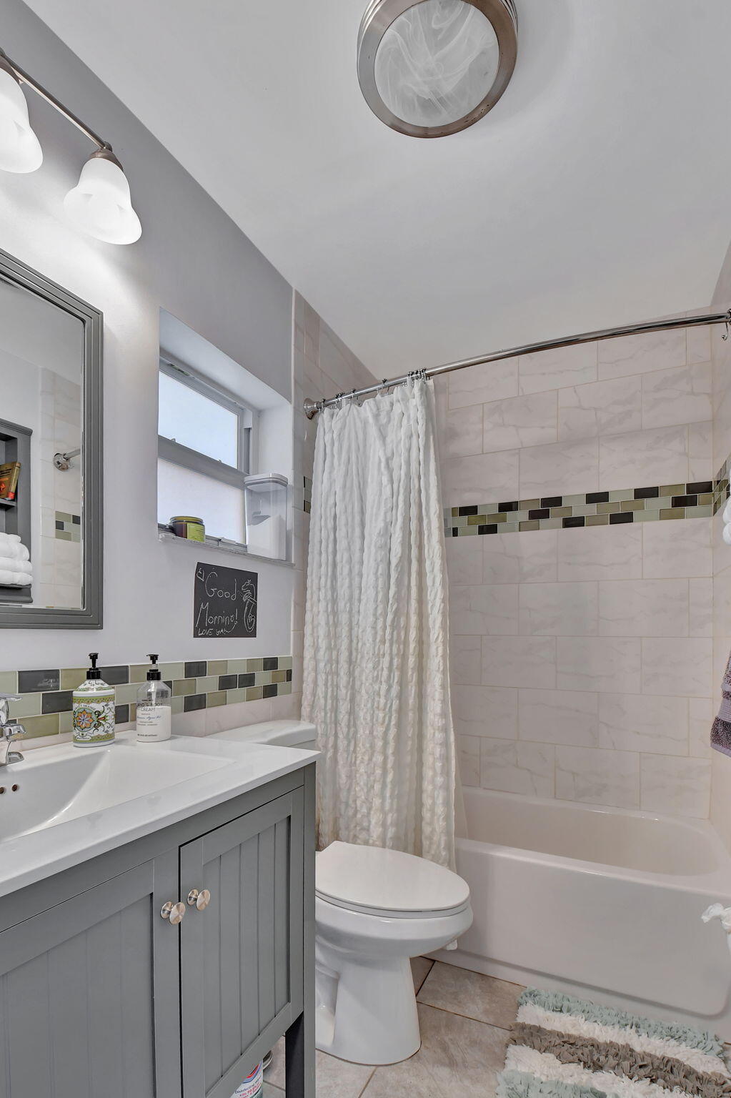 869 Northwest 6th Terrace Boca Raton, FL 33486 - Photo 31 of 45 2nd Bathroom