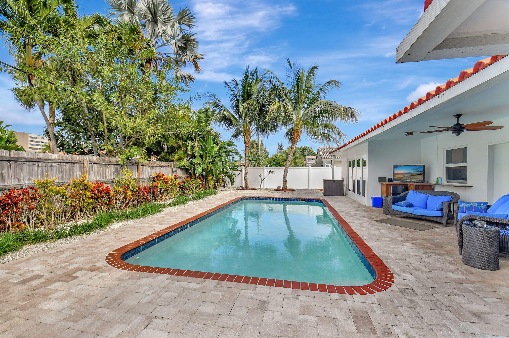 869 Northwest 6th Terrace Boca Raton, FL 33486 - Photo 33 of 45 Pool/Patio