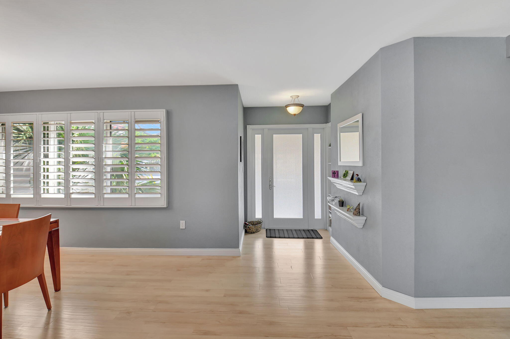 869 Northwest 6th Terrace Boca Raton, FL 33486 - Photo 5 of 45 Foyer