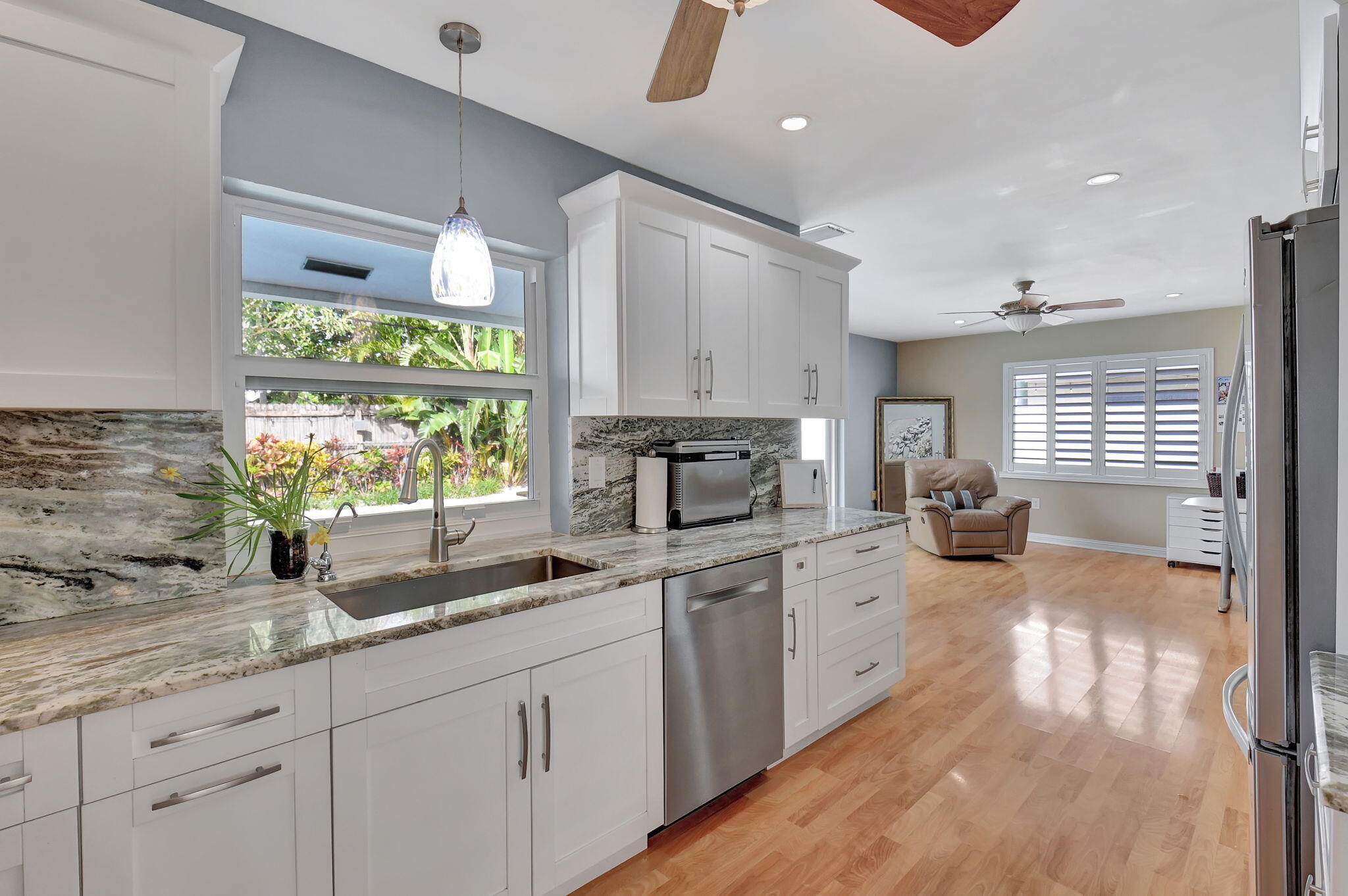 869 Northwest 6th Terrace Boca Raton, FL 33486 - Photo 10 of 45 Kitchen