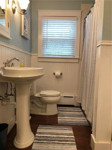 $2,800 | 12 Hillside Avenue, Newport, RI 02840