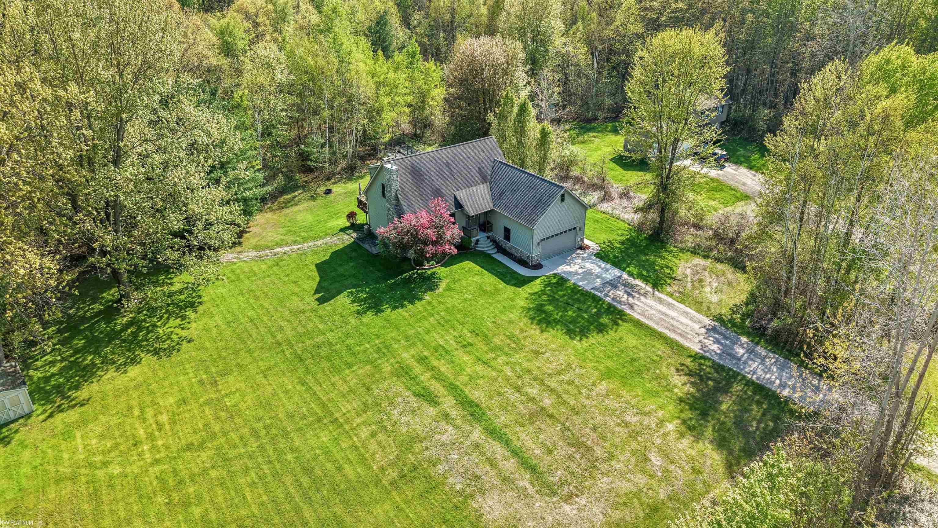 6527 Genaw Road Algonac, MI 48001 - Photo 6 of 45