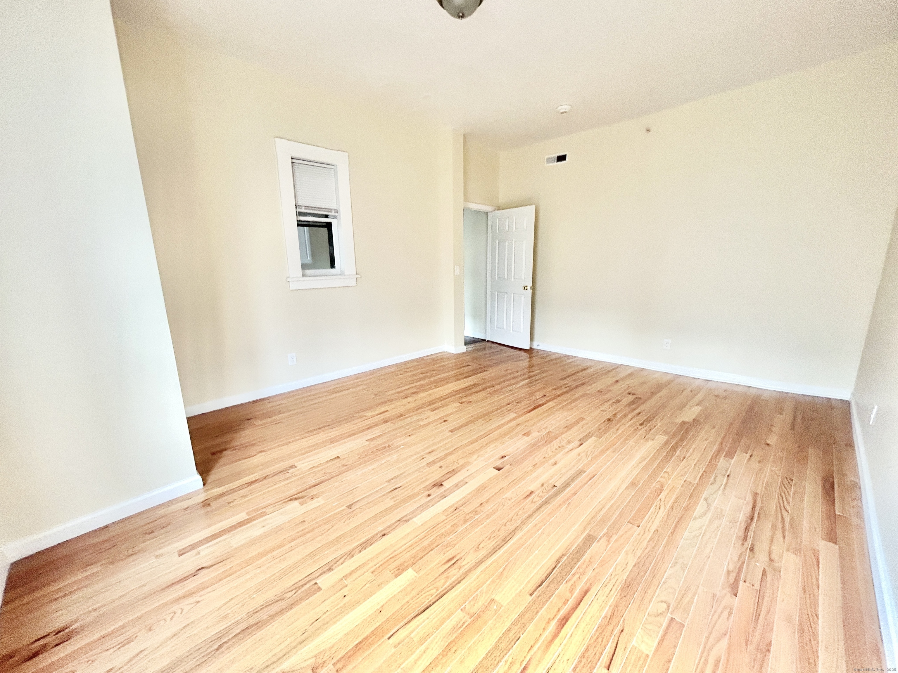 135 West Main Street, Unit 3F Waterbury, CT 06702 - Photo 6 of 15