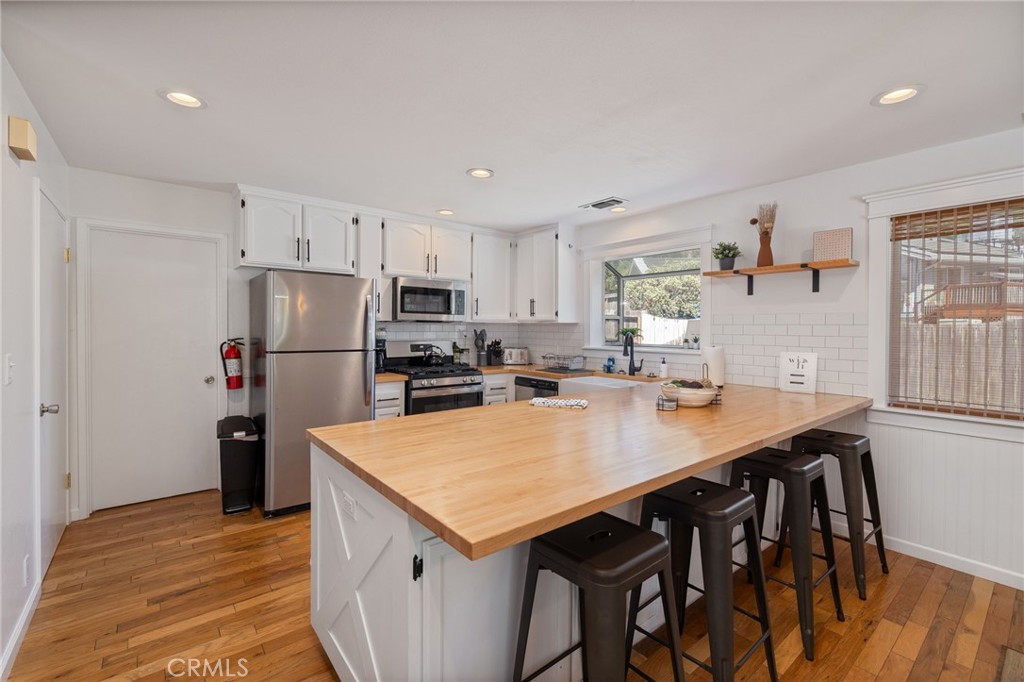 48866 Rock Point Road Oakhurst, CA 93644 - Photo 18 of 59
