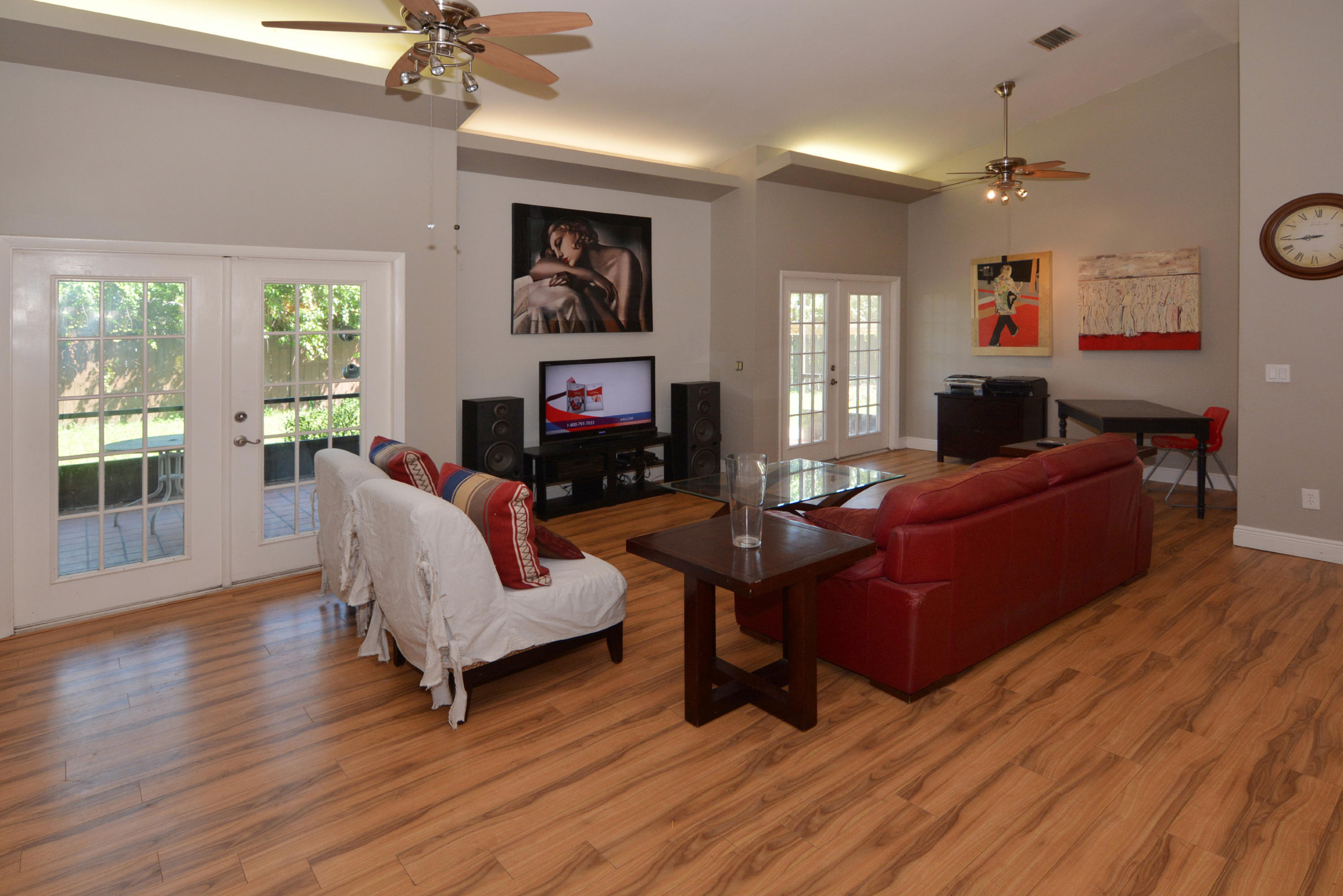 355 Southwest 27th Avenue Delray Beach, FL 33445 - Photo 5 of 16 Living Room