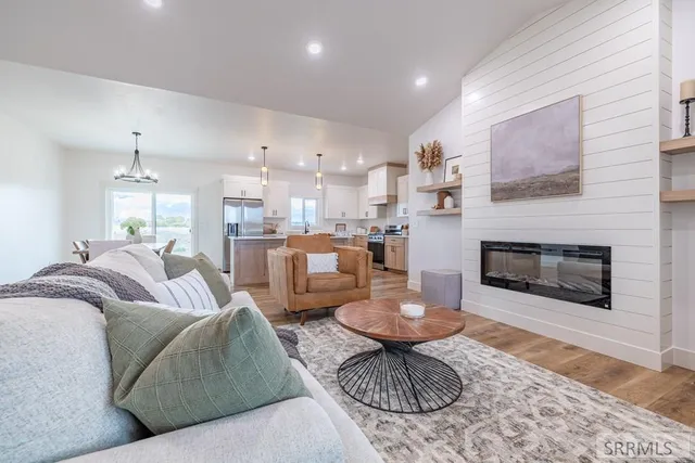 $535,000 | 286 Camas Street, Sugar City, ID 83448