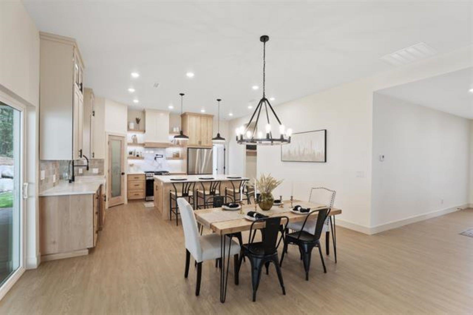 7612 North Cedar Road Spokane, WA 99208 - Photo 6 of 15