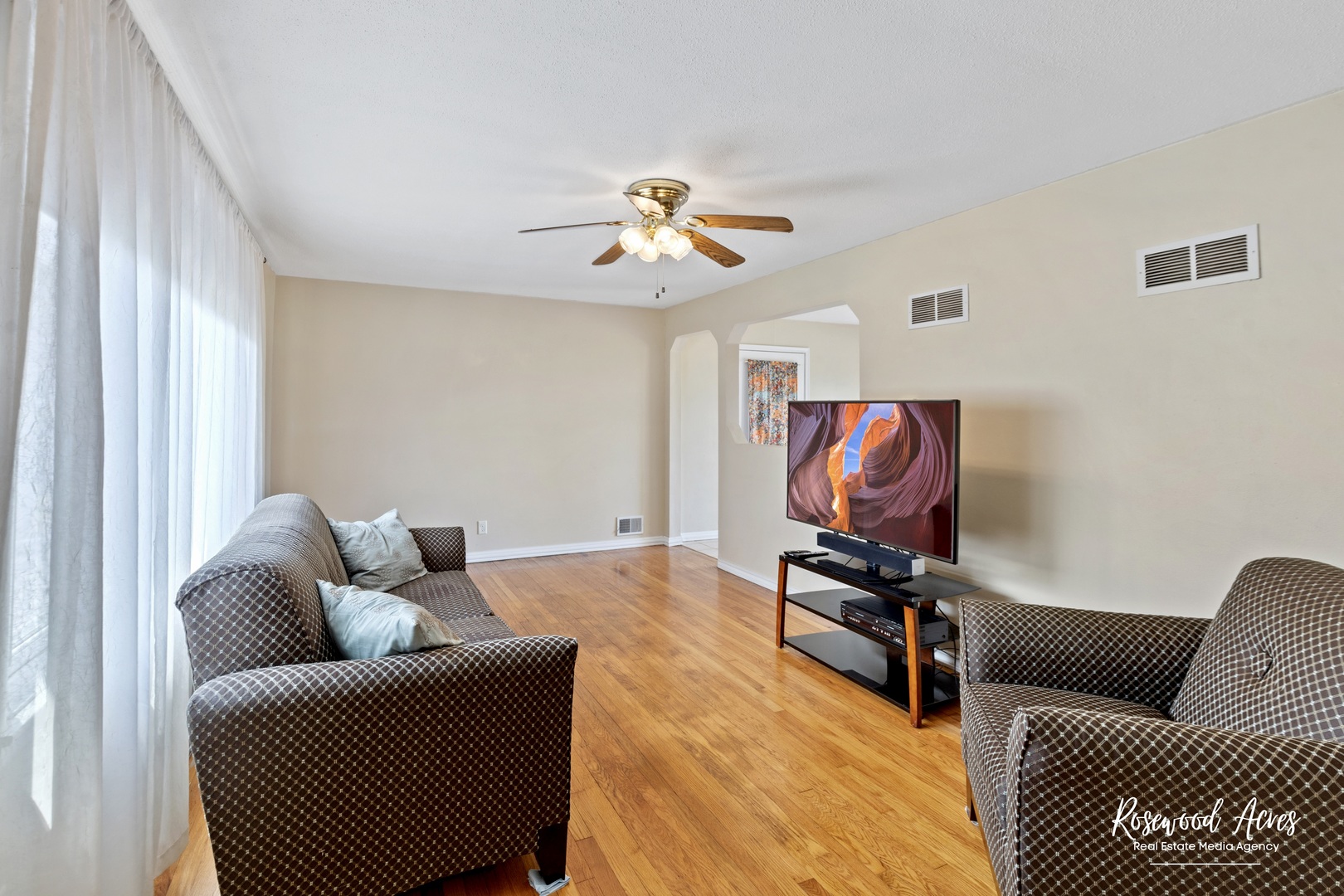 115 East 2740s Road Kankakee, IL 60901 - Photo 4 of 24 Gallery Image 4