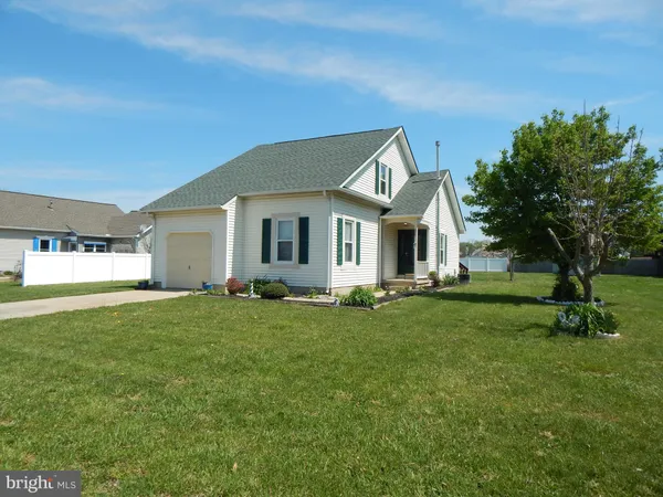 $319,900 | 207 Sheffield Drive, Dover, DE 19901