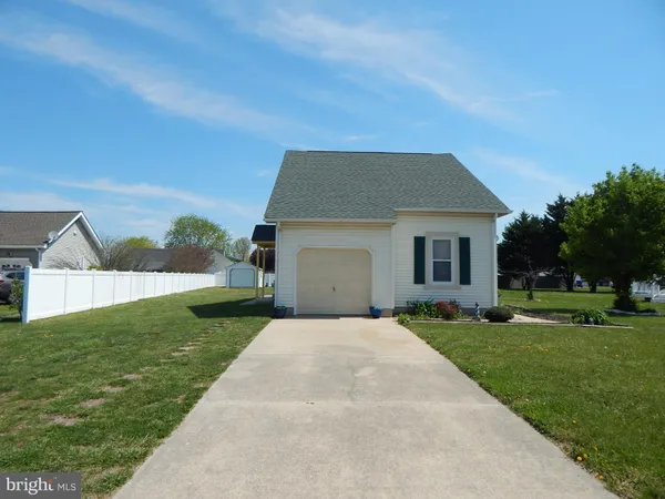 $319,900 | 207 Sheffield Drive, Dover, DE 19901