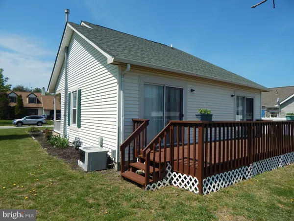 $319,900 | 207 Sheffield Drive, Dover, DE 19901