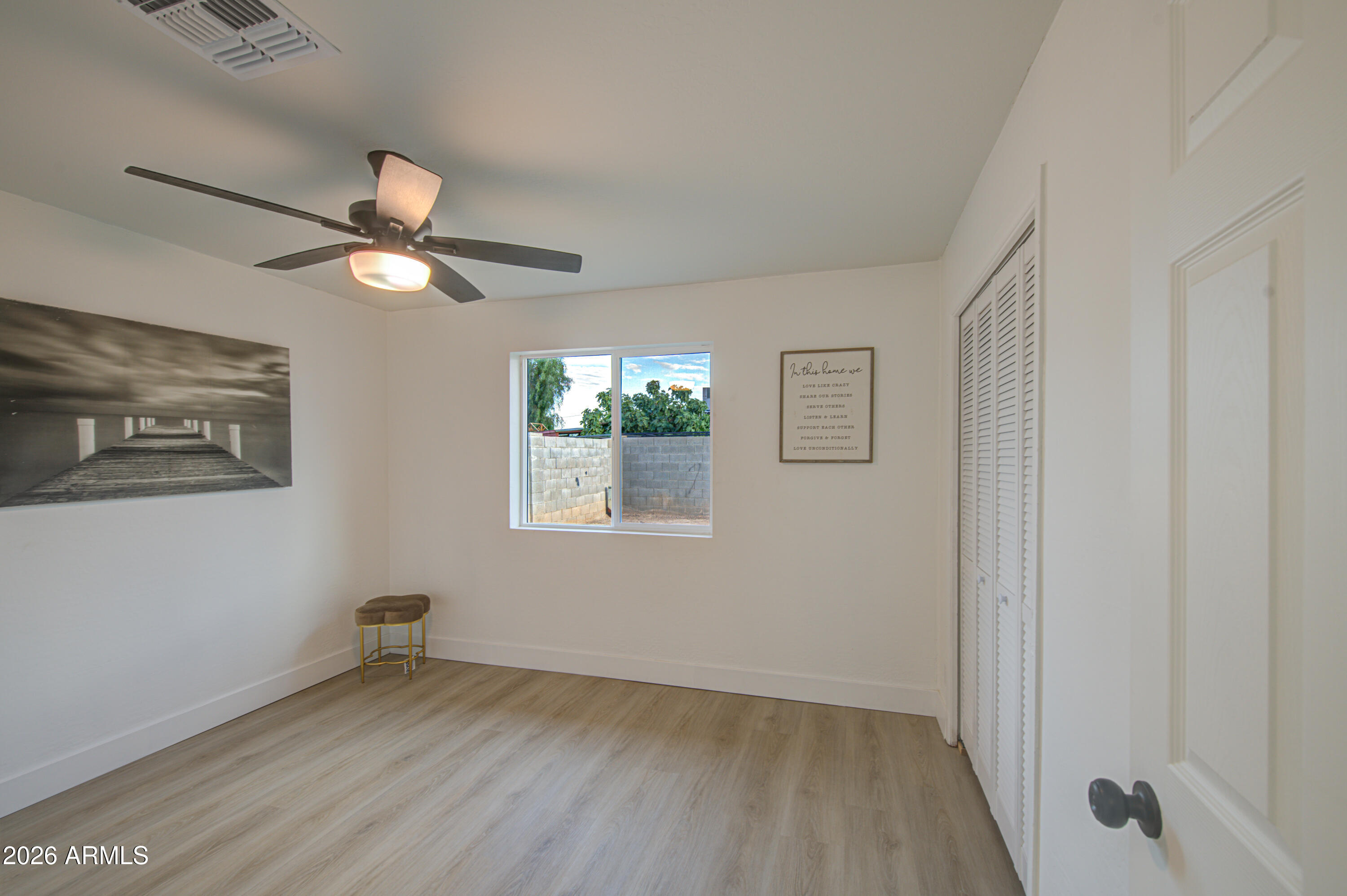 6427 West Lawrence Road Glendale, AZ 85301 - Photo 22 of 33