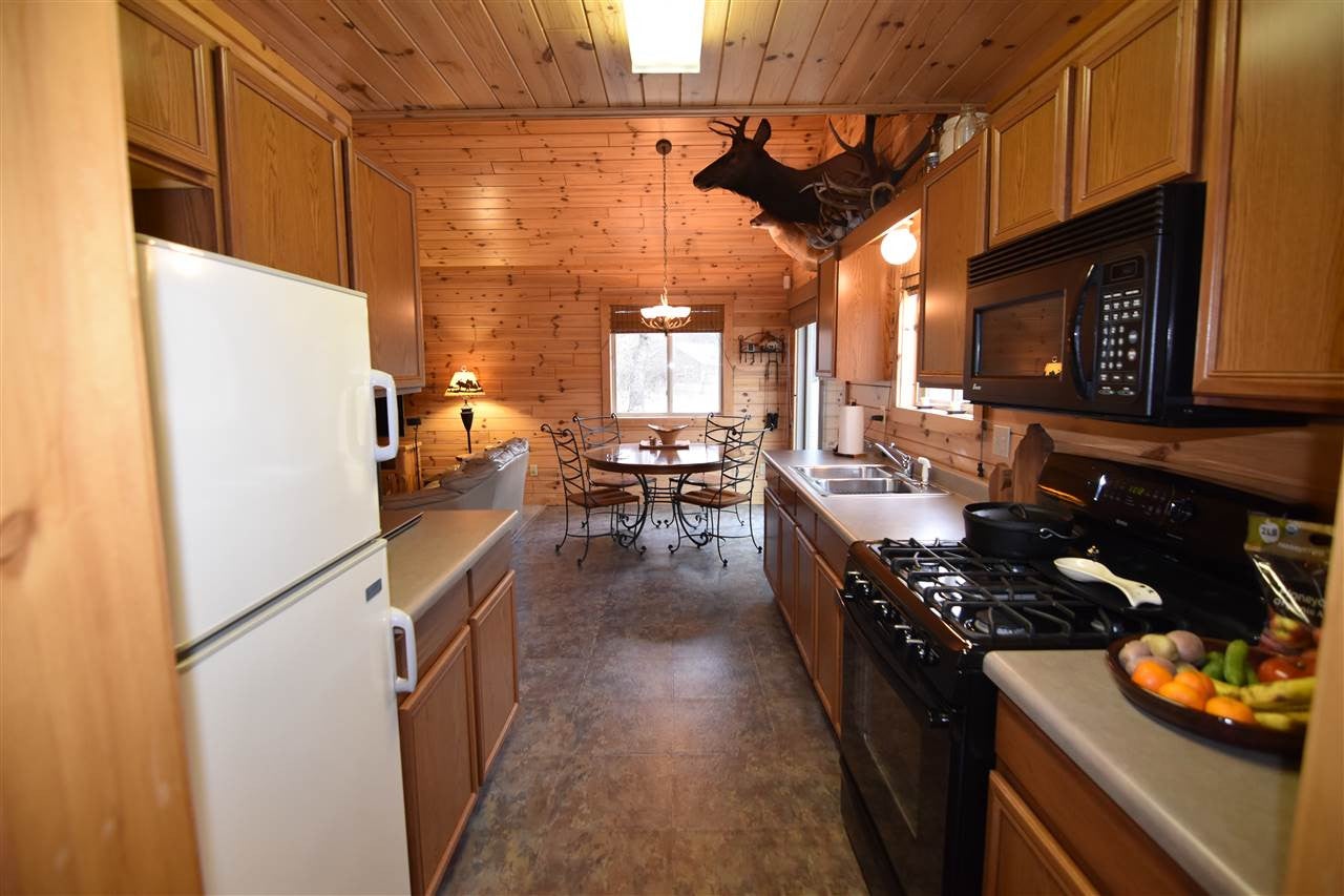 11315 Root Road Roscommon, MI 48653 - Photo 14 of 34 Gallery Image 14