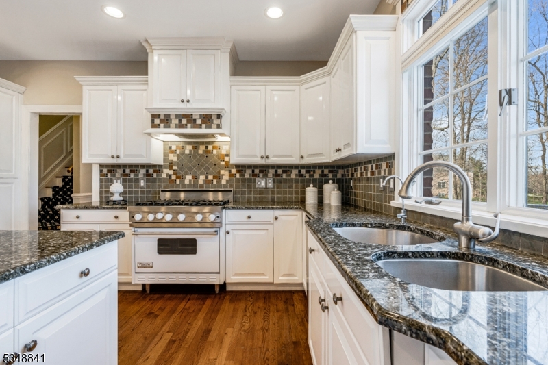 2 Willow Woods Trail Warren, NJ 07059 - Photo 11 of 45