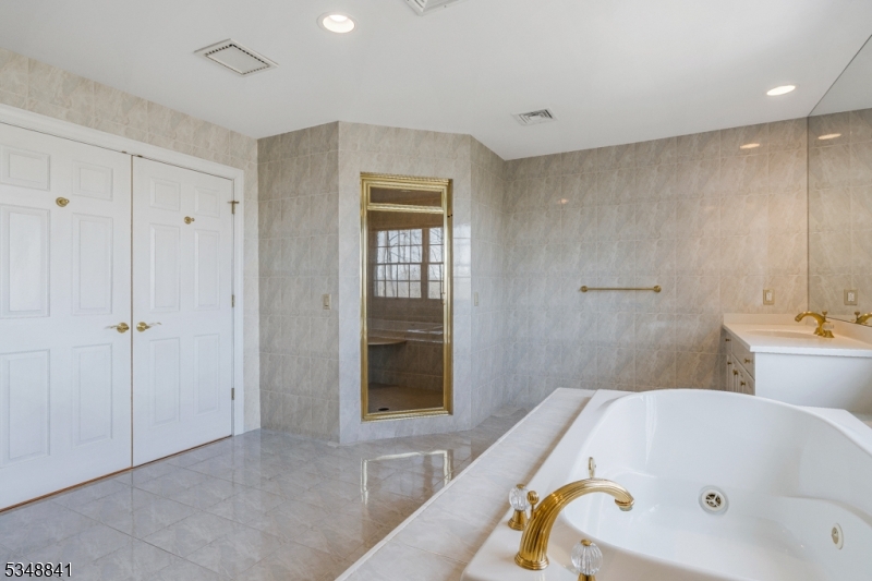 2 Willow Woods Trail Warren, NJ 07059 - Photo 26 of 45