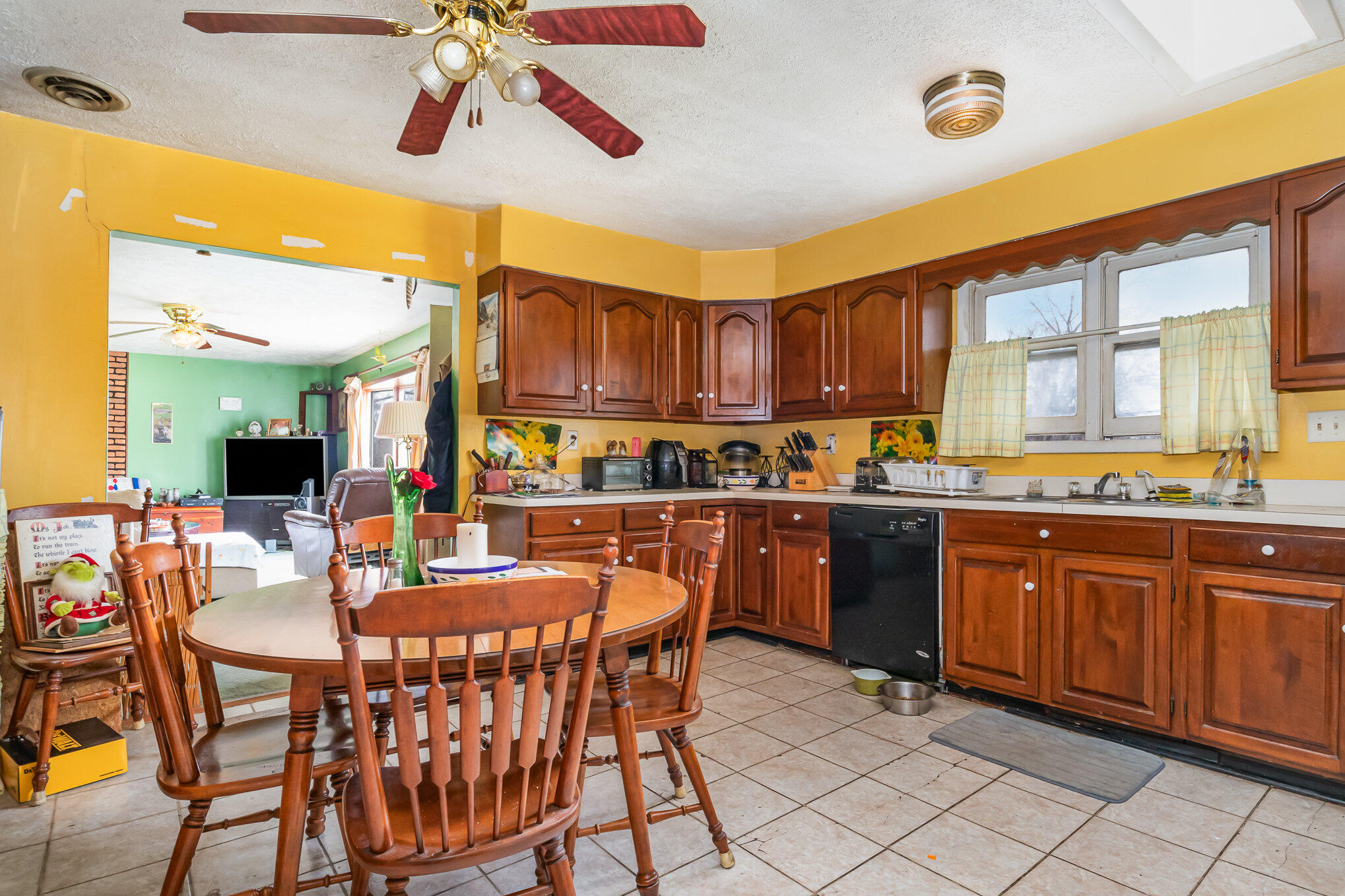 1212 Tryon Road Michigan City, IN 46360 - Photo 8 of 16 2038x1358