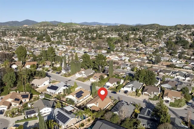 $848,000 | 22948 Magnolia Glen Drive, Valencia, CA 91354