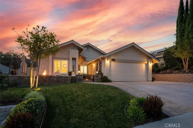 $848,000 | 22948 Magnolia Glen Drive, Valencia, CA 91354