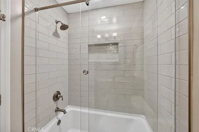 $848,000 | 22948 Magnolia Glen Drive, Valencia, CA 91354