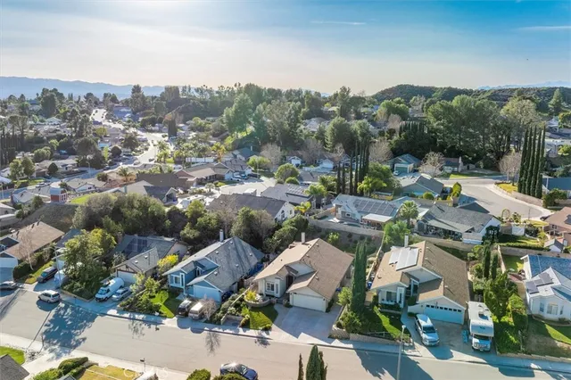 $848,000 | 22948 Magnolia Glen Drive, Valencia, CA 91354