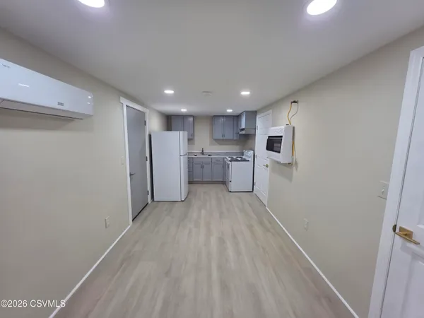 $1,250 | 11589 Highway 61, Unit 10, Mount Carmel, PA 17851