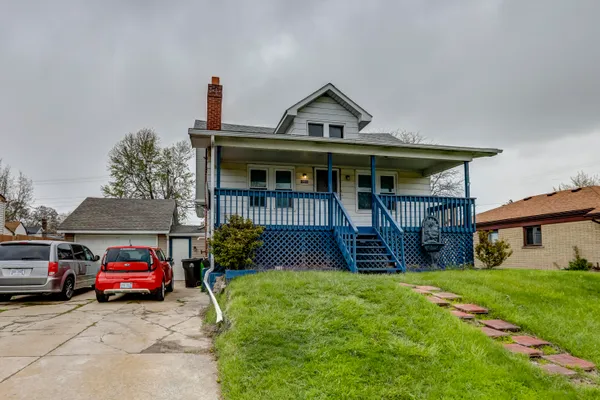 $1,100 | 18635 Meier Street, Unit BACK, Roseville, MI 48066